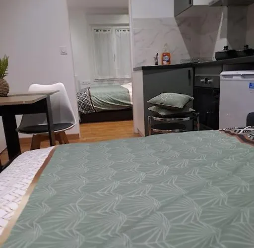 T2 Jacky Ic. /moto / Circuit 24h / Oasis /antares Le Mans